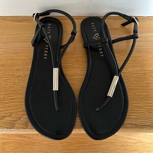 Katy Perry brand new sandals size 9